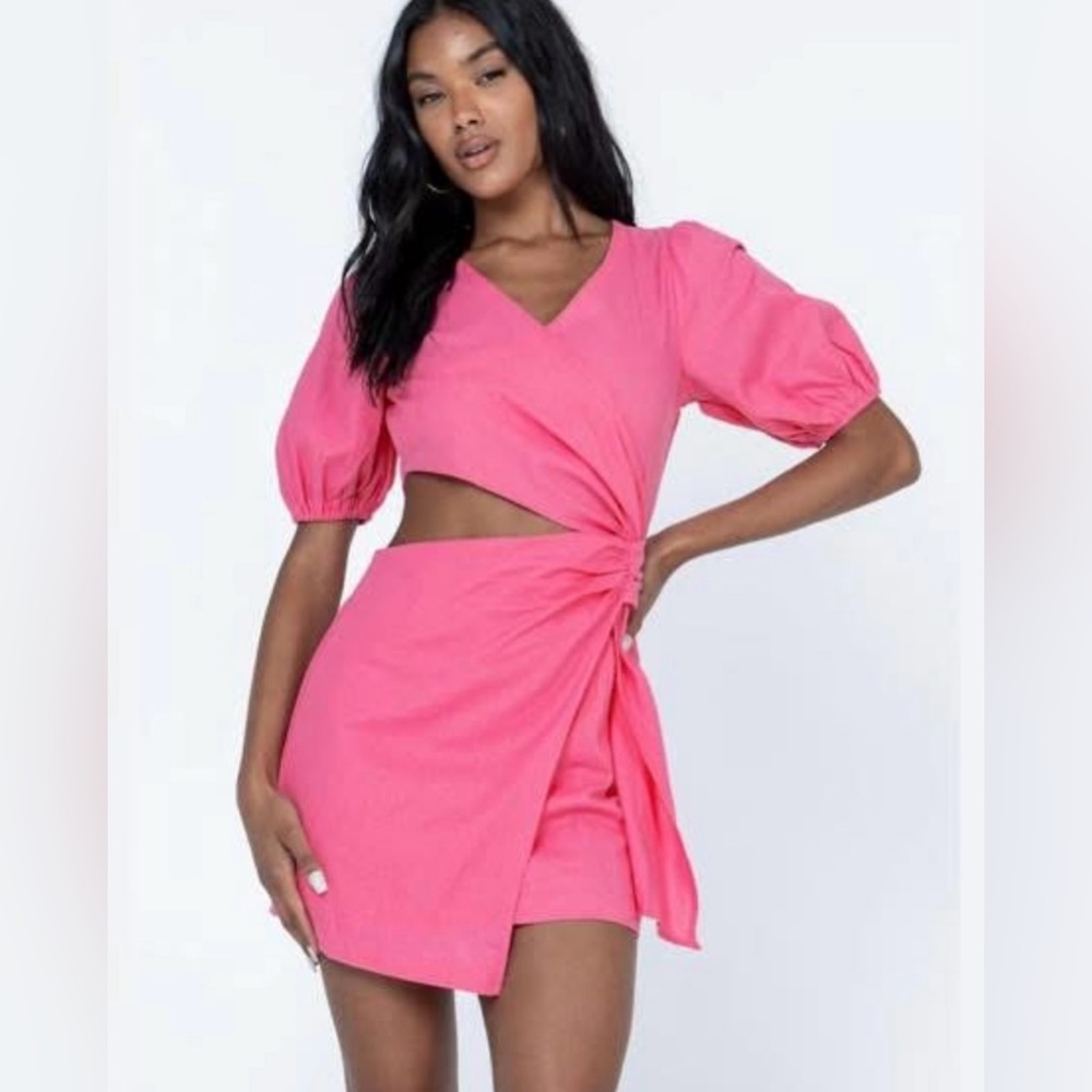 Princess Polly sweet city mini dress pink, open side puff sleeve size 6